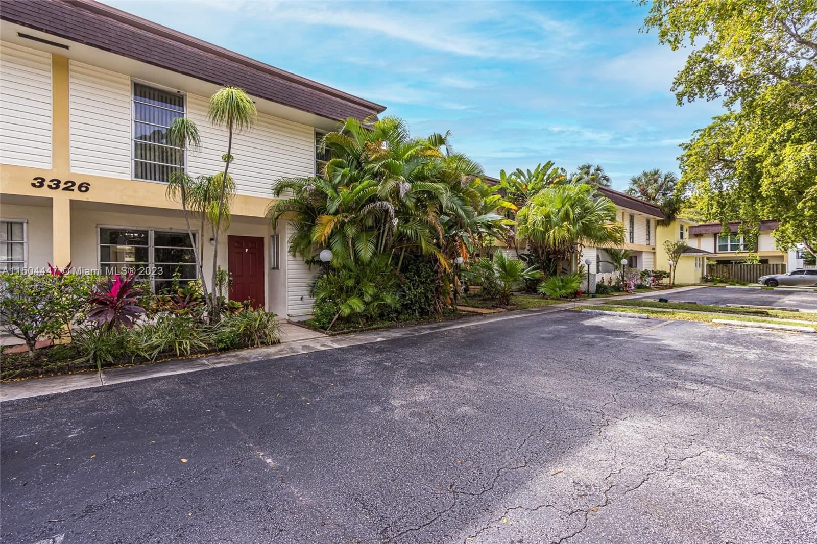 Real estate property located at 3326 Farragut St #6F, Broward County, HOLLYWOOD GARDENS CONDOMI, Hollywood, FL