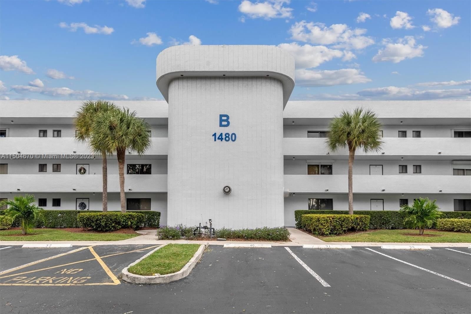 Real estate property located at 1480 Sheridan St #1B, Broward County, SHERIDAN BY THE BEACH CON, Hollywood, FL