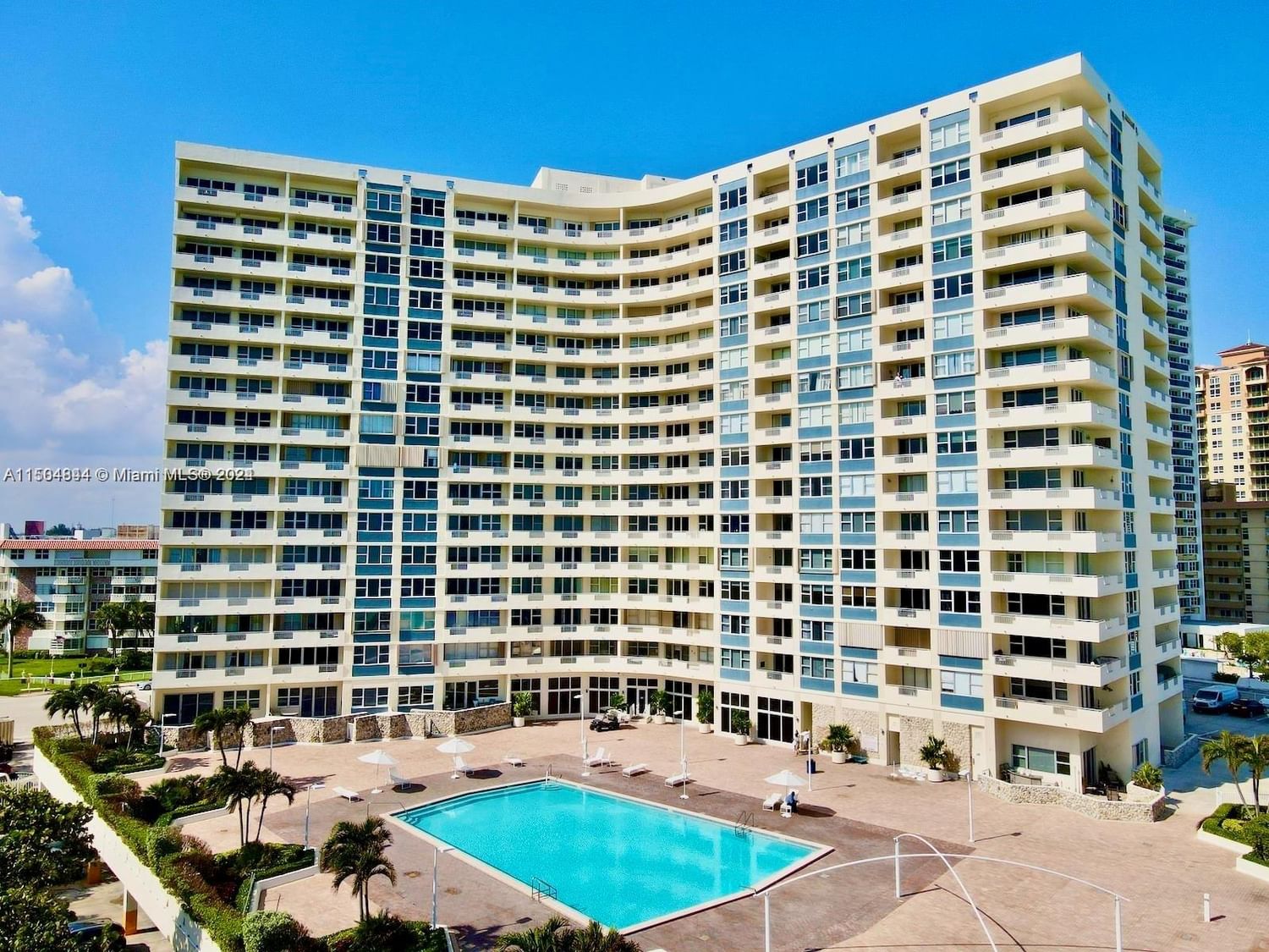 Real estate property located at 3180 Ocean Dr #122, Broward County, PARKER DORADO CONDO, Hallandale Beach, FL