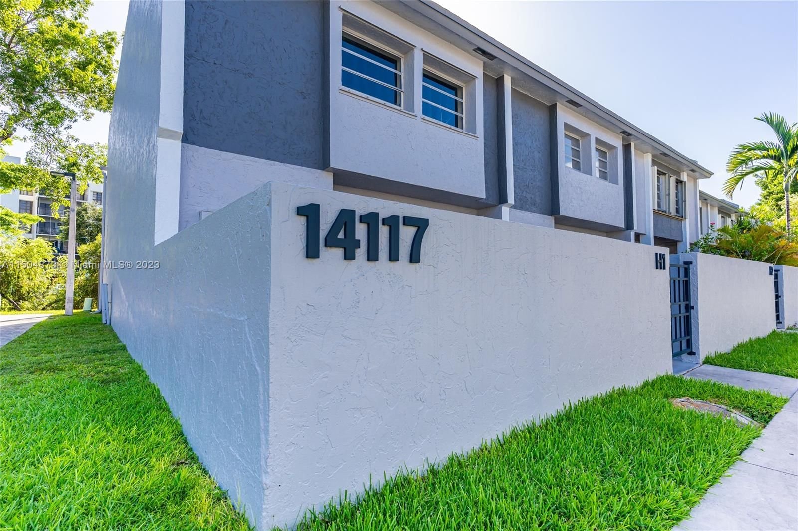 Real estate property located at 14117 66th St H4, Miami-Dade County, LAKE VILLAGE CONDO, Miami, FL