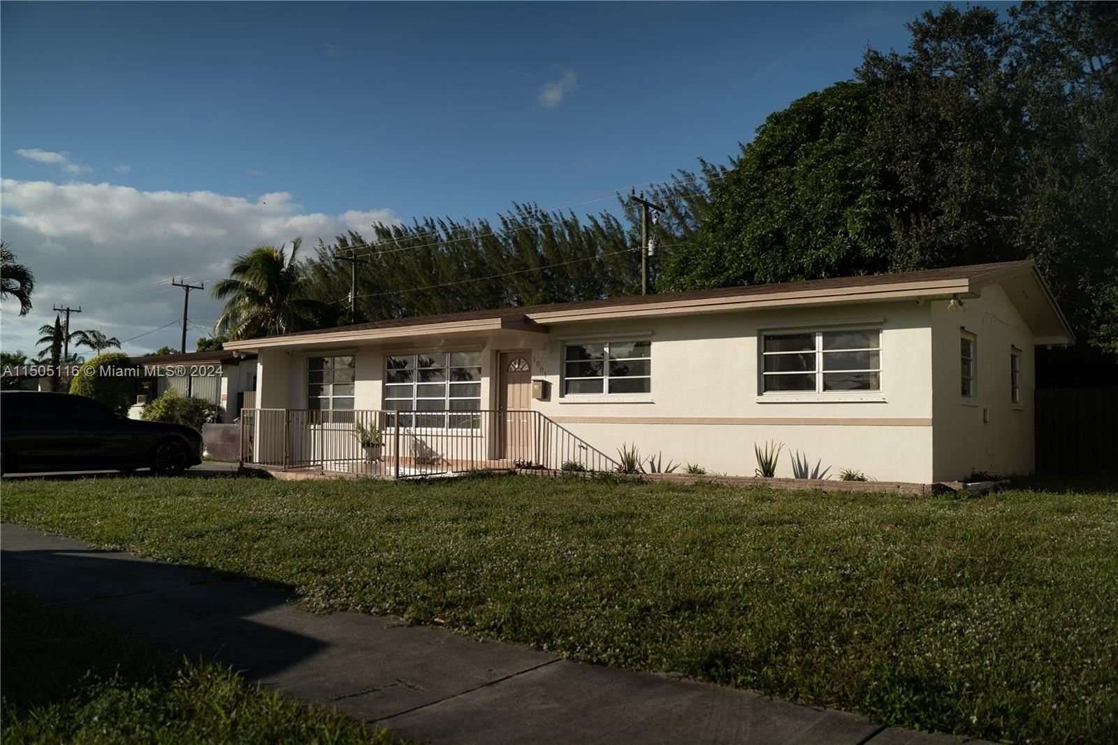 Real estate property located at , Miami-Dade County, PALM SPRINGS SEC 4 5TH AD, Hialeah, FL
