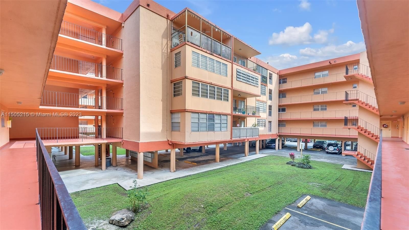 Real estate property located at 1810 56th St #3116, Miami-Dade County, PALM-EAST GARDENS CONDO, Hialeah, FL
