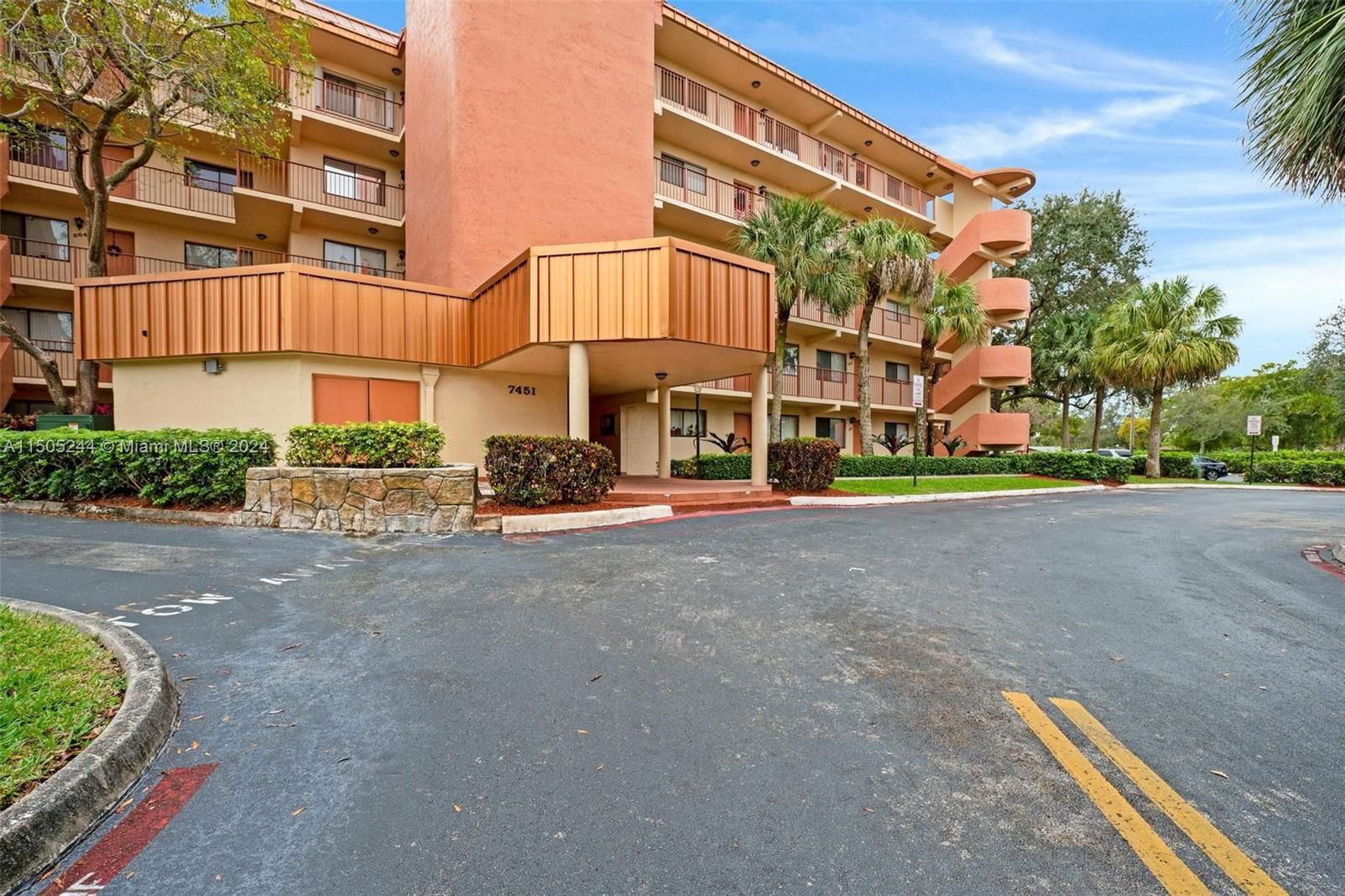 Real estate property located at 7451 16th St #205, Broward County, PLANTATION FOREST CONDO, Plantation, FL