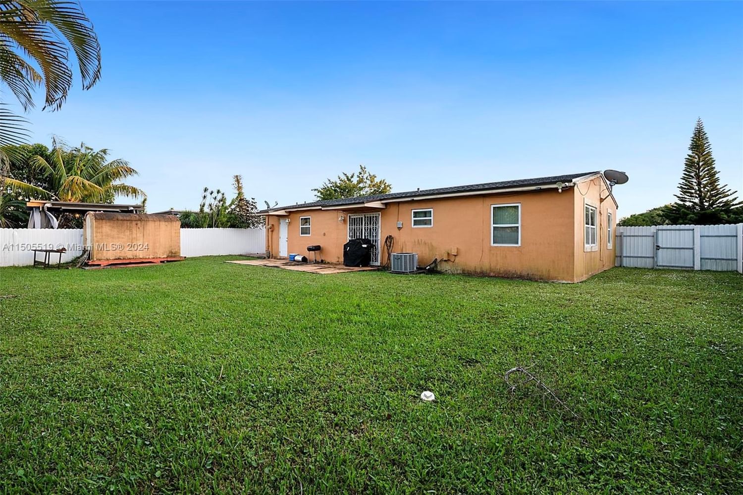 Real estate property located at , Miami-Dade County, LAKE LUCERNE ESTATES, Miami Gardens, FL