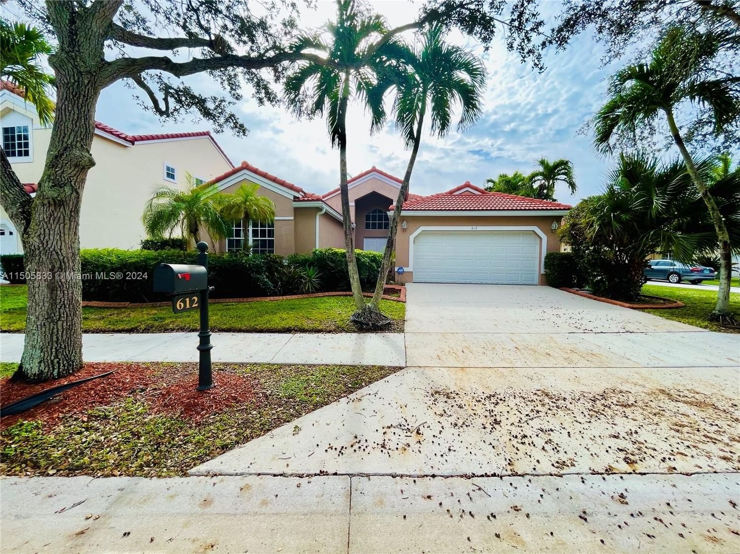 Real estate property located at 612 Cambridge Ter, Broward County, SECTOR 4 NORTH, Weston, FL