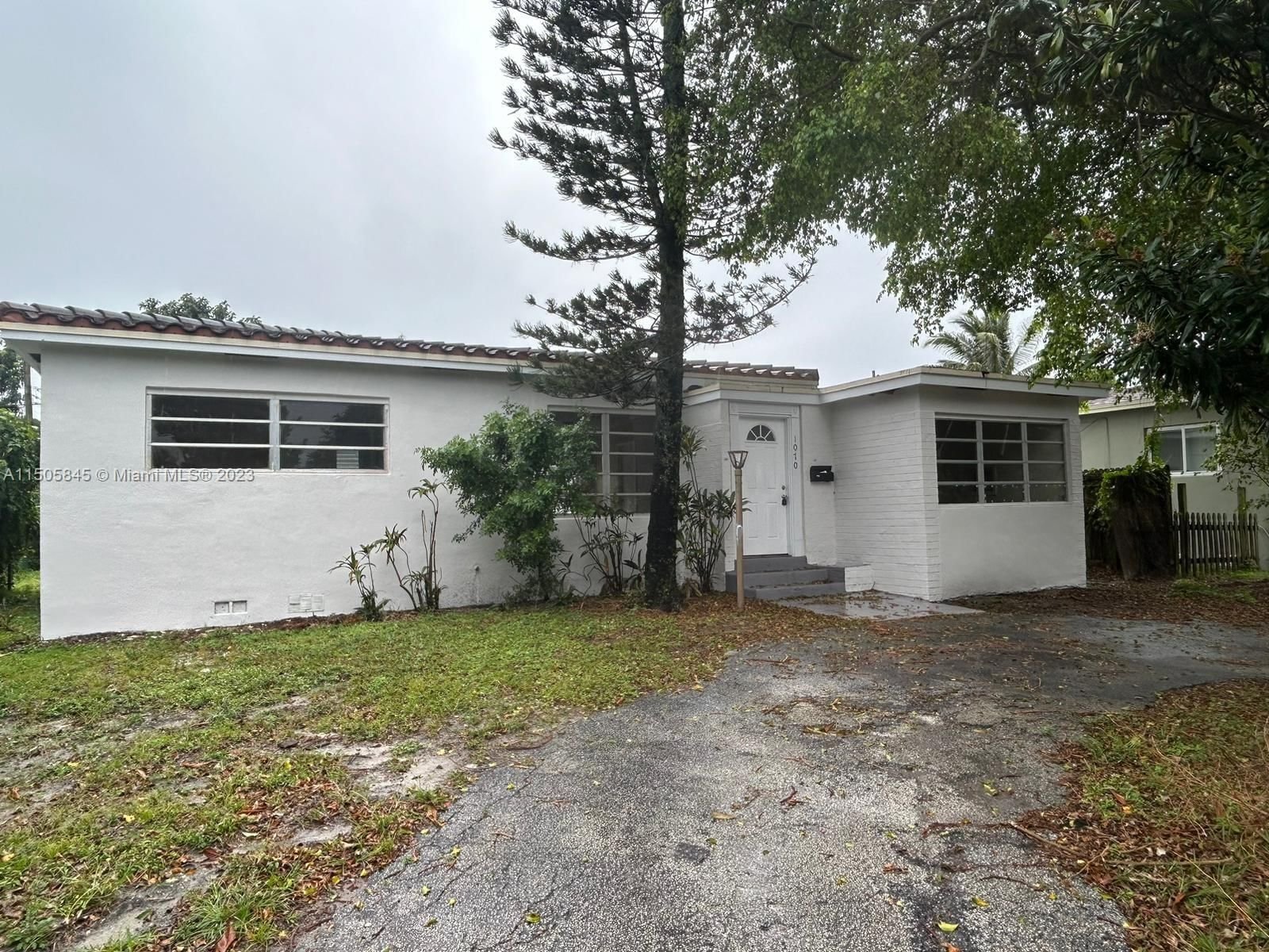 Real estate property located at 1070 157th St, Miami-Dade County, FLEEMAN HEIGHTS, North Miami Beach, FL