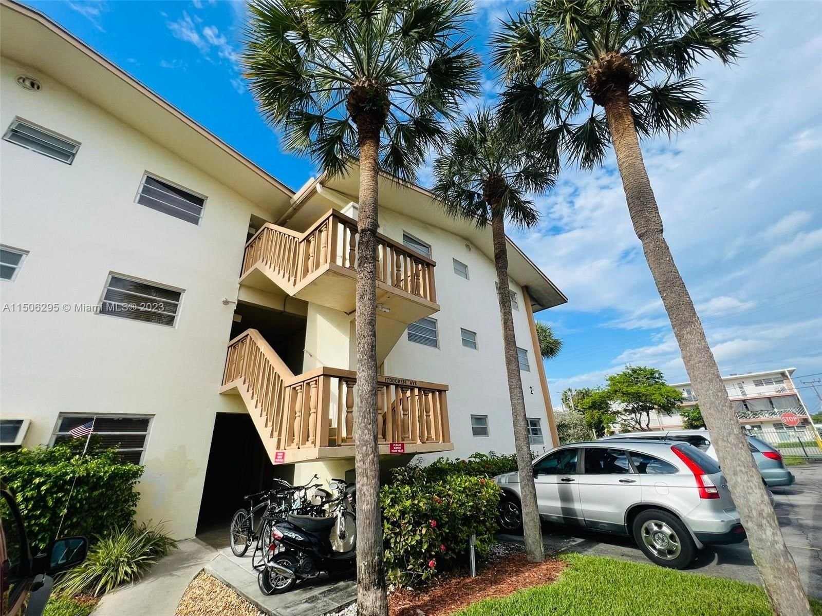 Real estate property located at 17000 14th Ave #201, Miami-Dade County, MAR-LEN GARDENS NO 2 CORP, North Miami Beach, FL