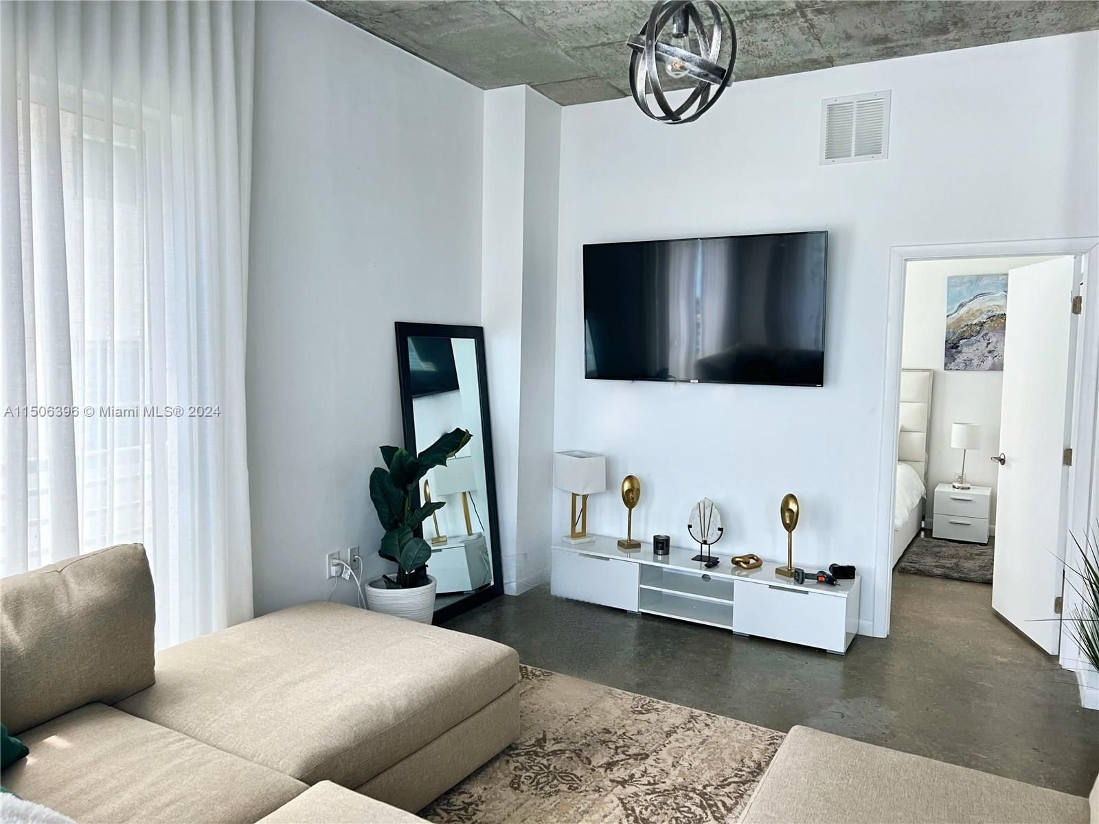 Real estate property located at 133 2nd Ave #1712, Miami-Dade County, THE LOFT DOWNTOWN II COND, Miami, FL
