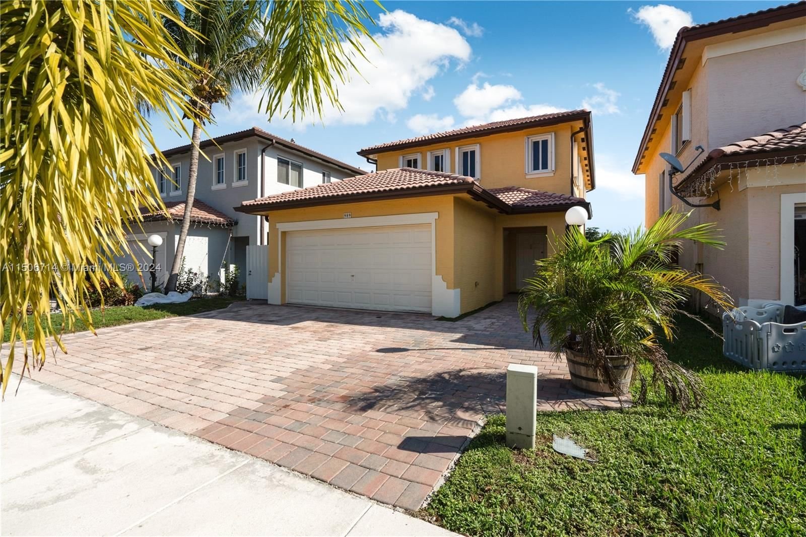 Real estate property located at 989 41st Ave, Miami-Dade County, MARIANAS HOMES, Homestead, FL