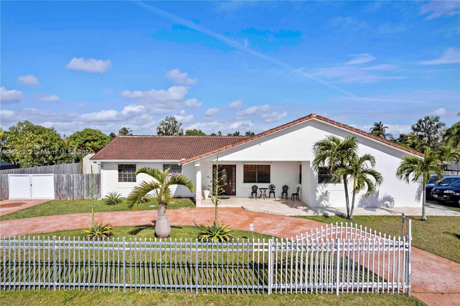 Real estate property located at 12901 187th Ter, Miami-Dade County, GIR SUB, Miami, FL