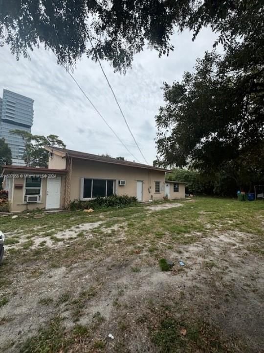 Real estate property located at 200 10th St, Broward County, HALLANDALE PARK, Hallandale Beach, FL