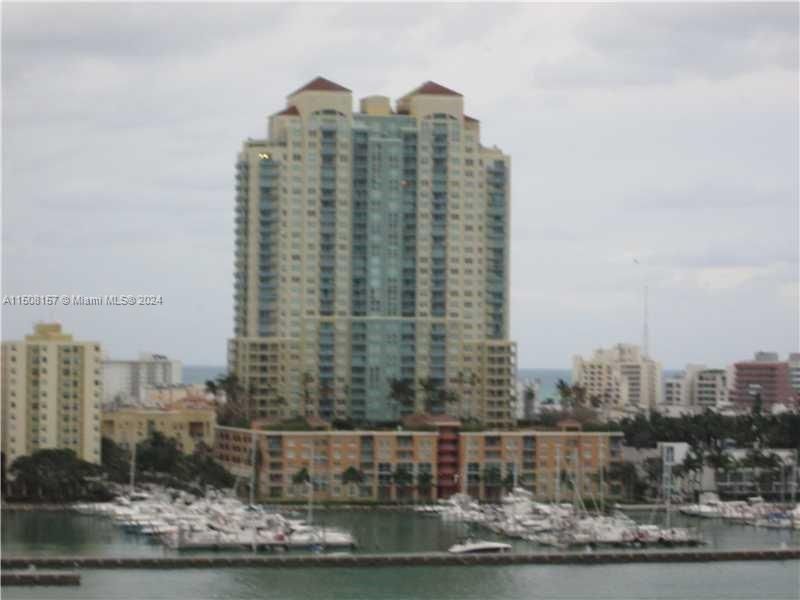 Real estate property located at 90 Alton Rd #2503, Miami-Dade County, YACHT CLUB AT PORTOFINO C, Miami Beach, FL