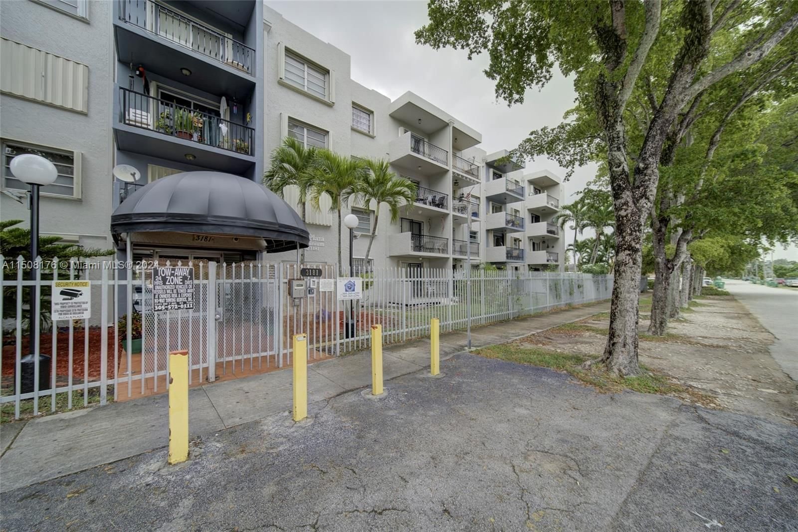 Real estate property located at , Miami-Dade County, ALCALA PLAZA CONDO, Miami, FL
