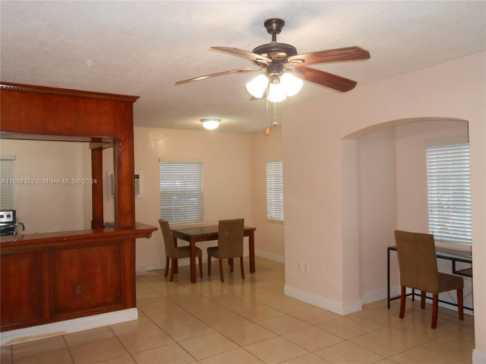 Real estate property located at 1193 Marseille Dr #1, Miami-Dade County, MARSEILLES CONDO, Miami Beach, FL