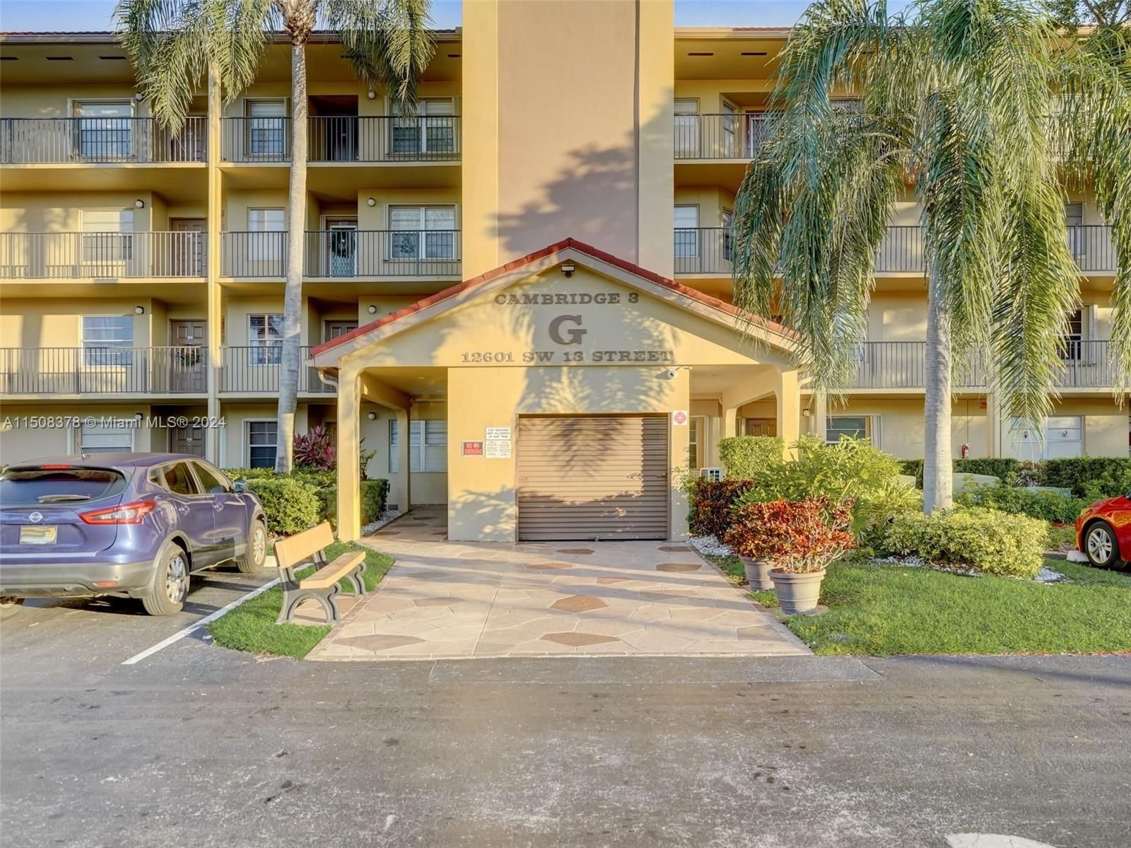 Real estate property located at 12601 13th St #208G, Broward County, CENTURY VILLAGE, Pembroke Pines, FL