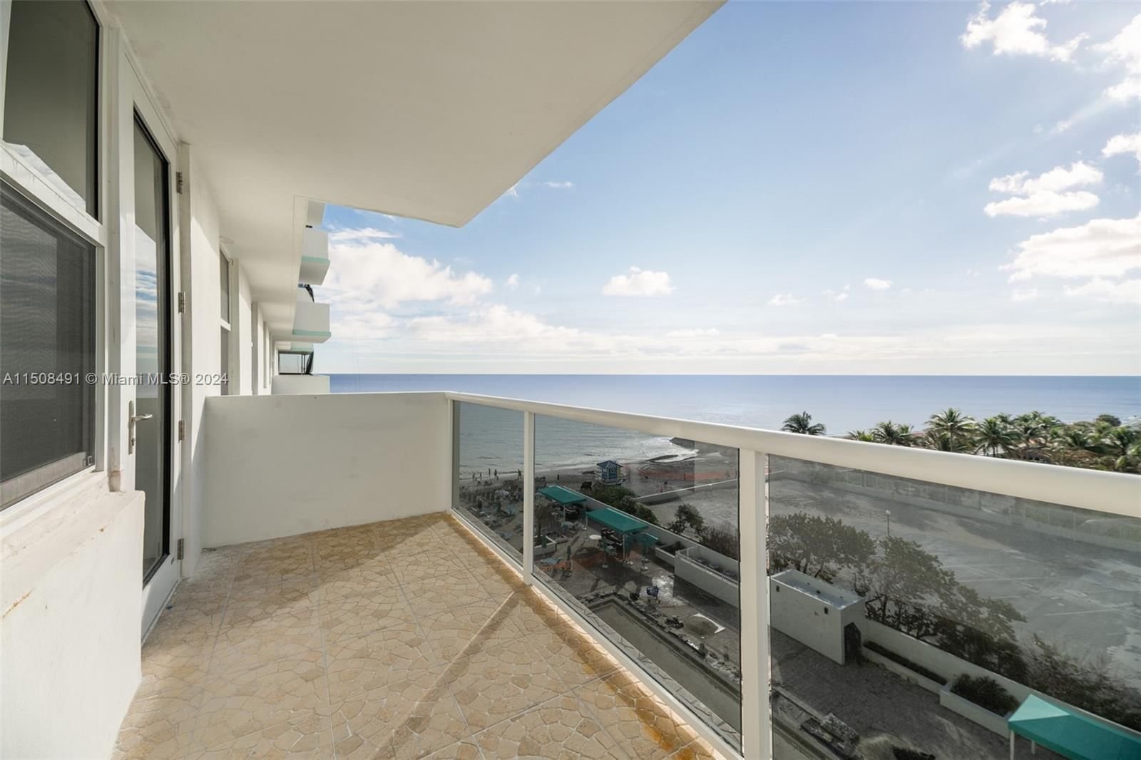 Real estate property located at 3725 Ocean Dr #706, Broward County, SEA AIR TOWERS CONDO, Hollywood, FL