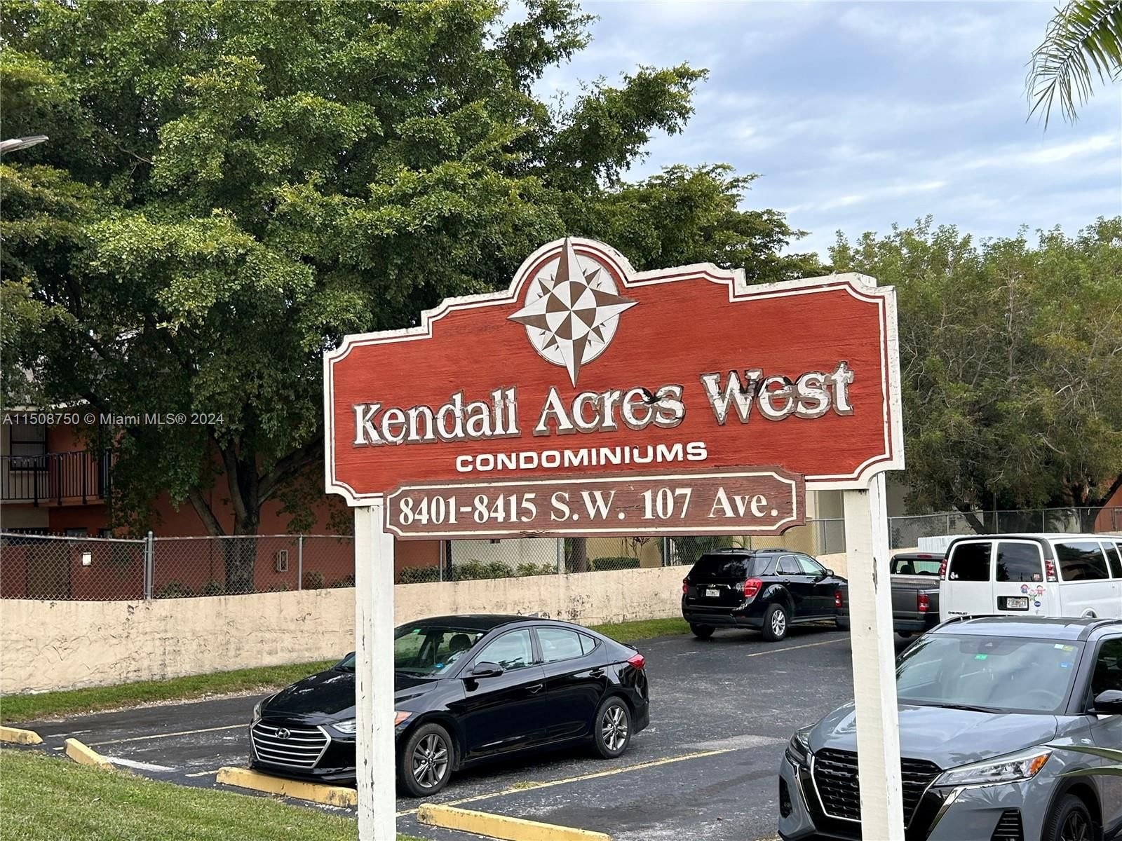 Real estate property located at 8401 107th Ave #123E, Miami-Dade County, KENDALL ACRES WEST CONDO, Miami, FL