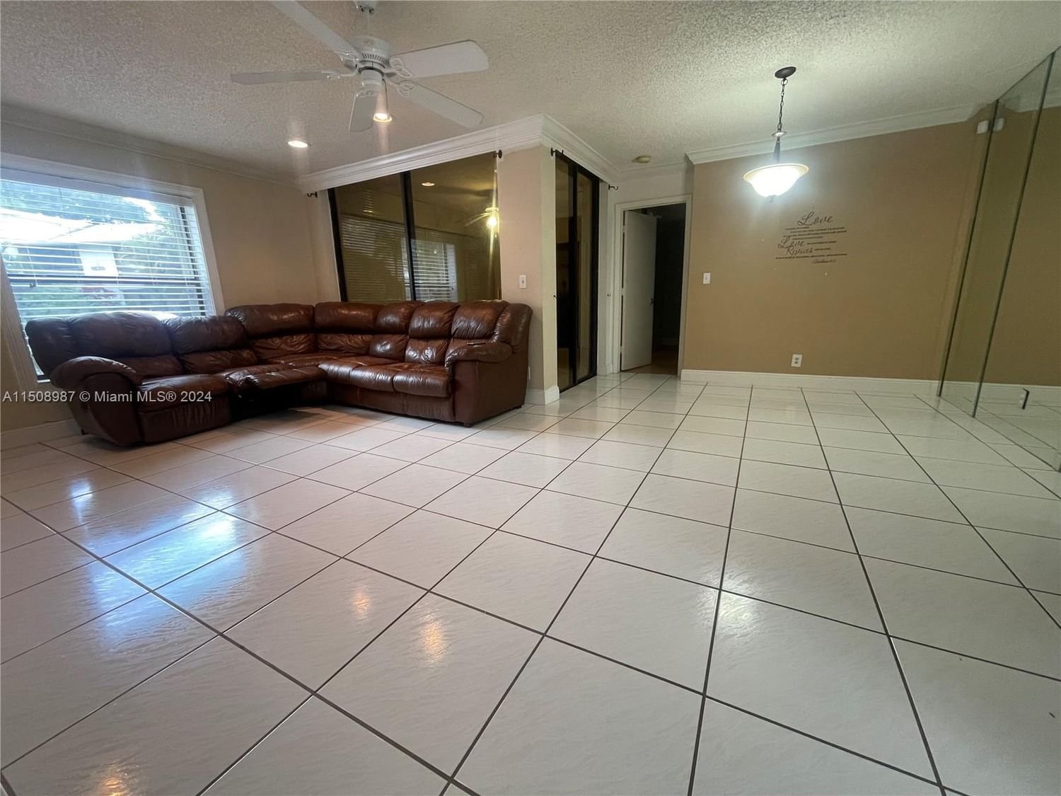 Real estate property located at 4660 22nd St #4210, Broward County, BAYWOOD VILLAGE II-D COND, Coconut Creek, FL