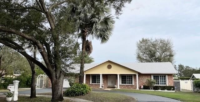 Real estate property located at 1960 52nd Ter, Broward County, PLANTATION HARBOR FIRST A, Plantation, FL