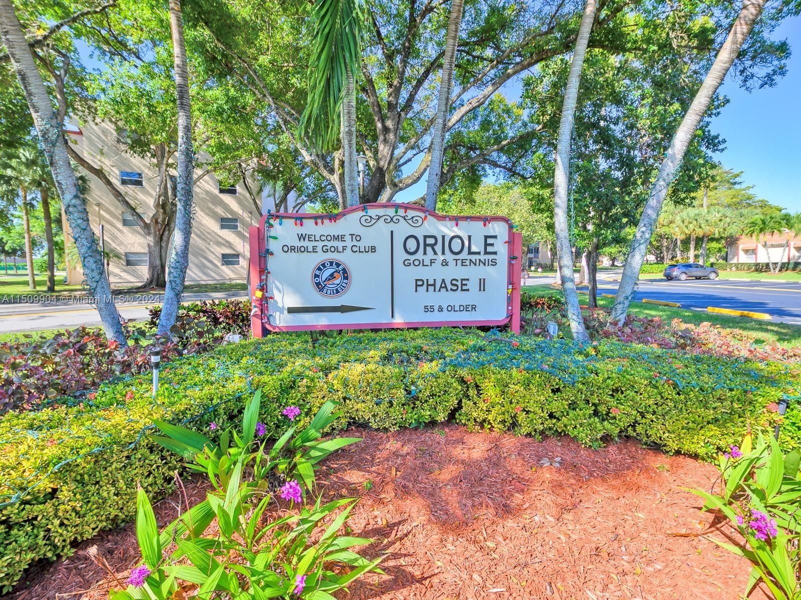 Real estate property located at 1015 Country Club Dr #404, Broward County, ORIOLE GOLF & TENNIS CLUB, Margate, FL
