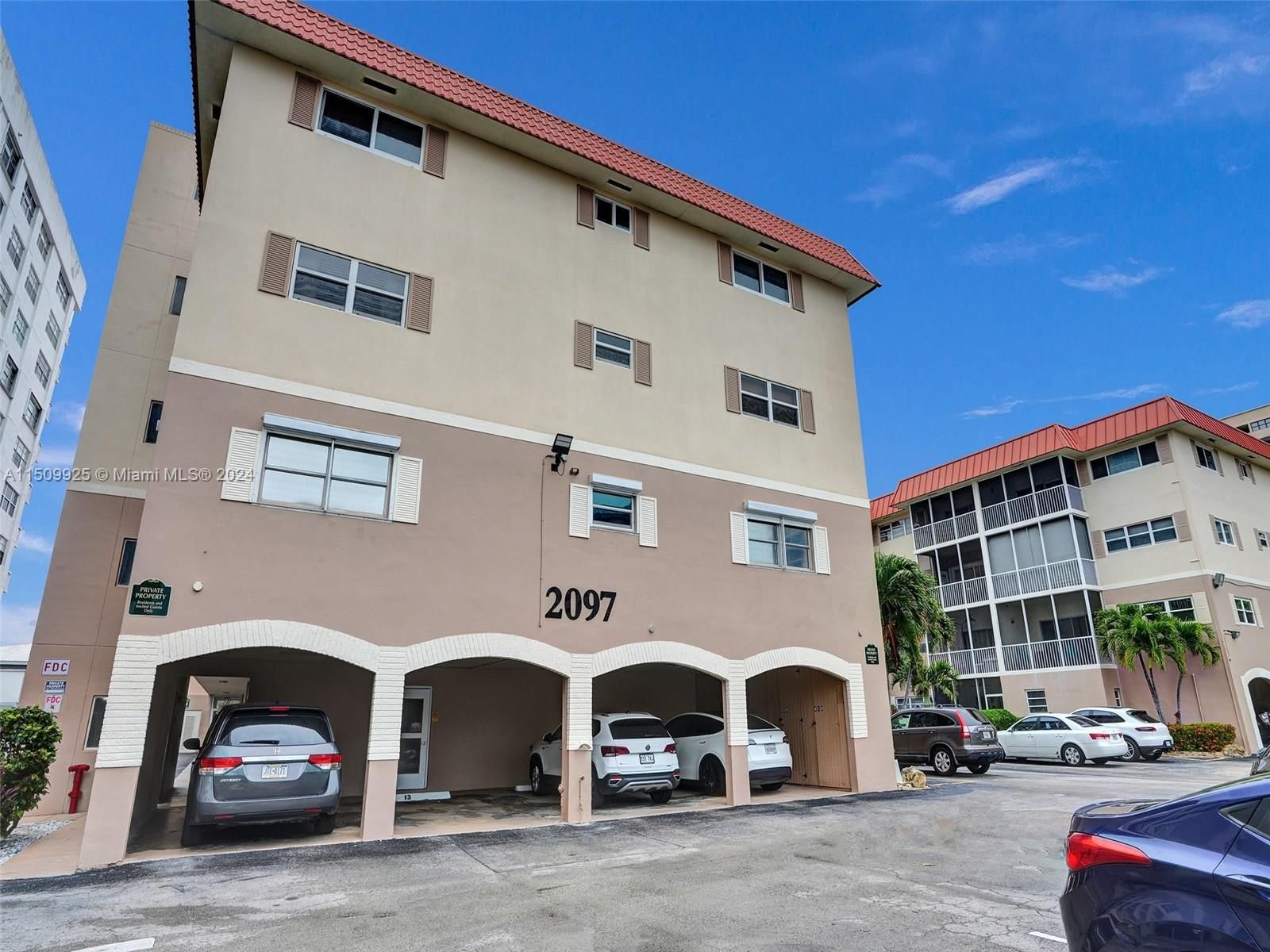 Real estate property located at 2097 Ocean Dr #207, Broward County, RIVIERA APTS SOUTH INC, Hallandale Beach, FL