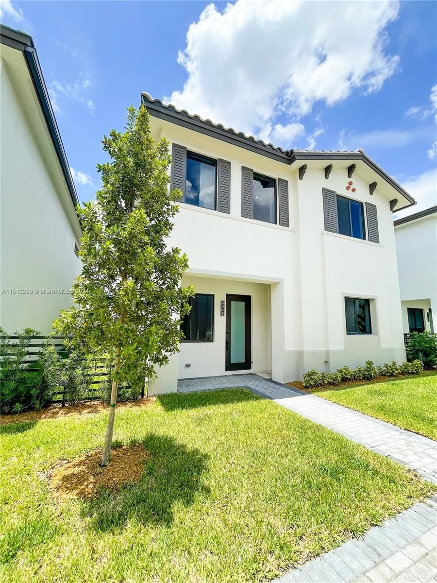 Real estate property located at 4349 81st Ave, Miami-Dade County, CANARIAS EAST, Doral, FL