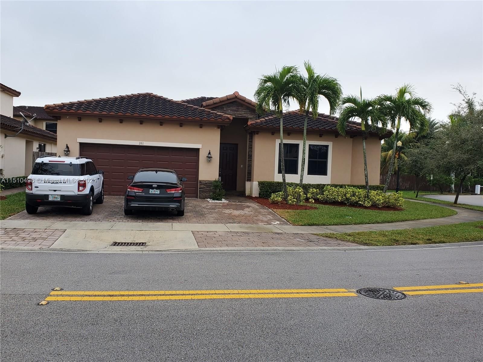 Real estate property located at 261 35th Ave, Miami-Dade County, BAYWINDS OF DOMINICA AND, Homestead, FL