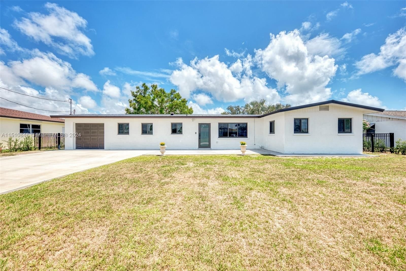 Real estate property located at 320 REDWOOD ROAD, Sarasota County, VENICE GARDENS UNIT, Venice, FL