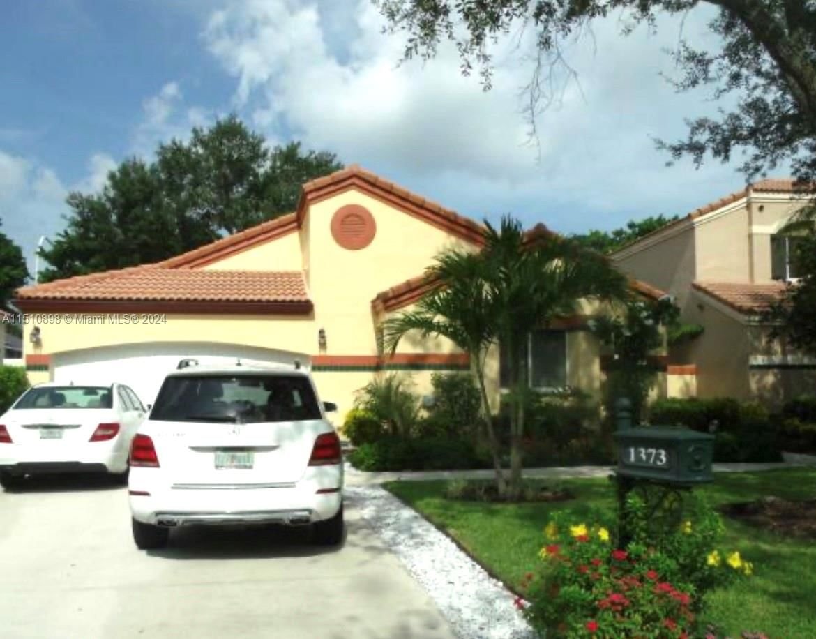 Real estate property located at 1373 Harbour Side Dr, Broward County, HARBOUR SUBDIVISION, Weston, FL
