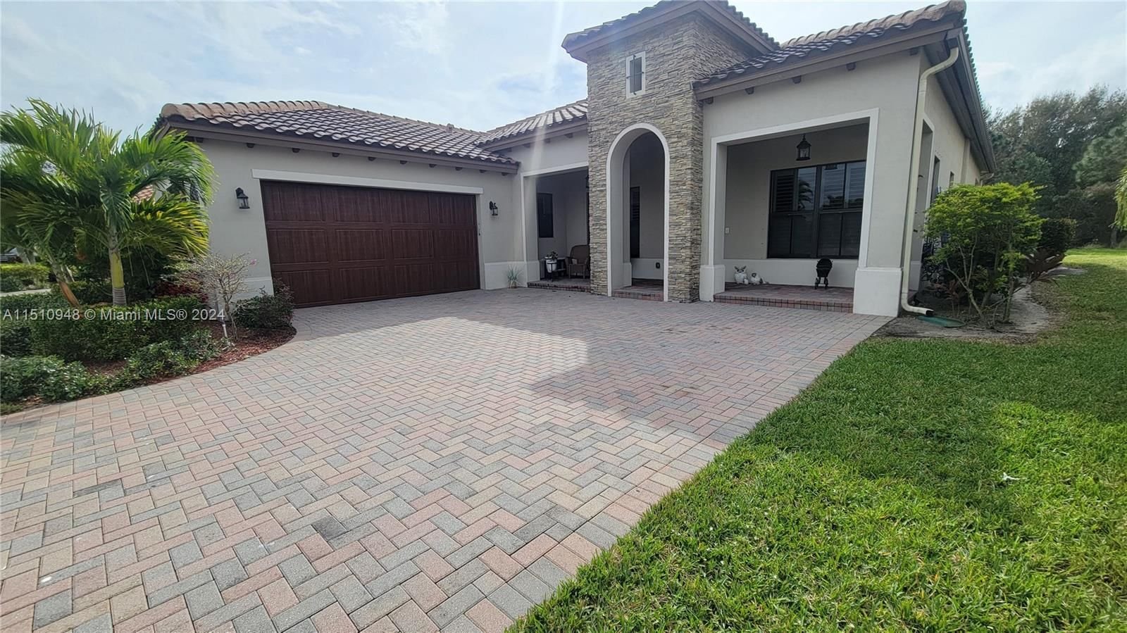 Real estate property located at 5371 Ferrari Ave, Collier County, MAPLE RIDGE AT AV, Ave Maria, FL