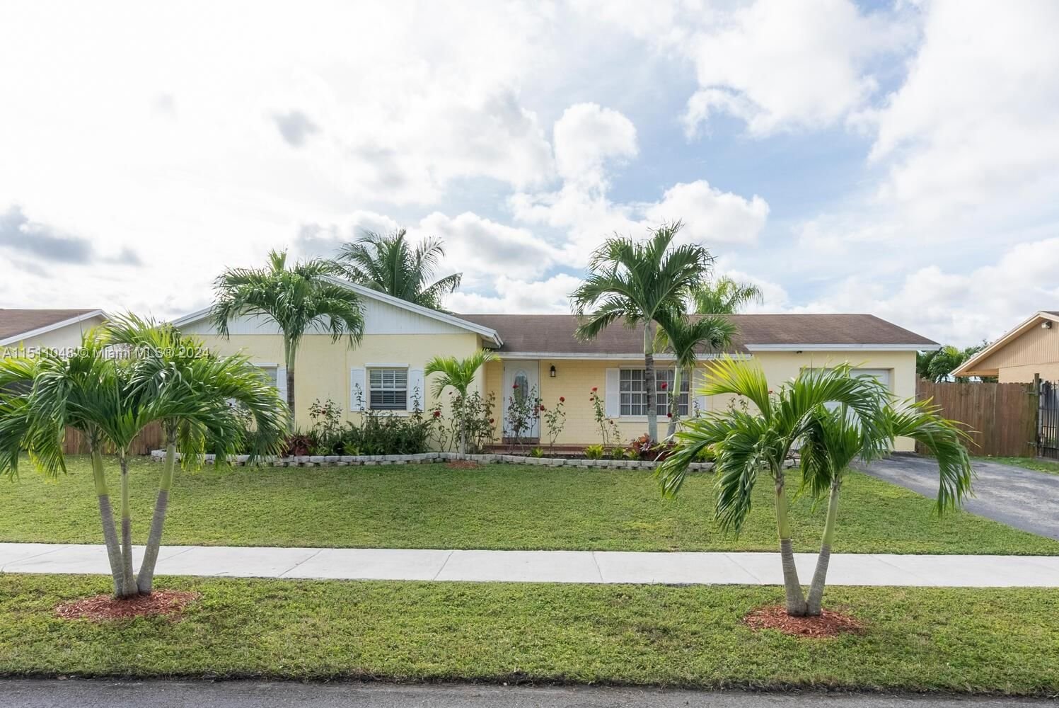 Real estate property located at , Miami-Dade County, MEADOW WOOD MANOR SEC 7, Homestead, FL