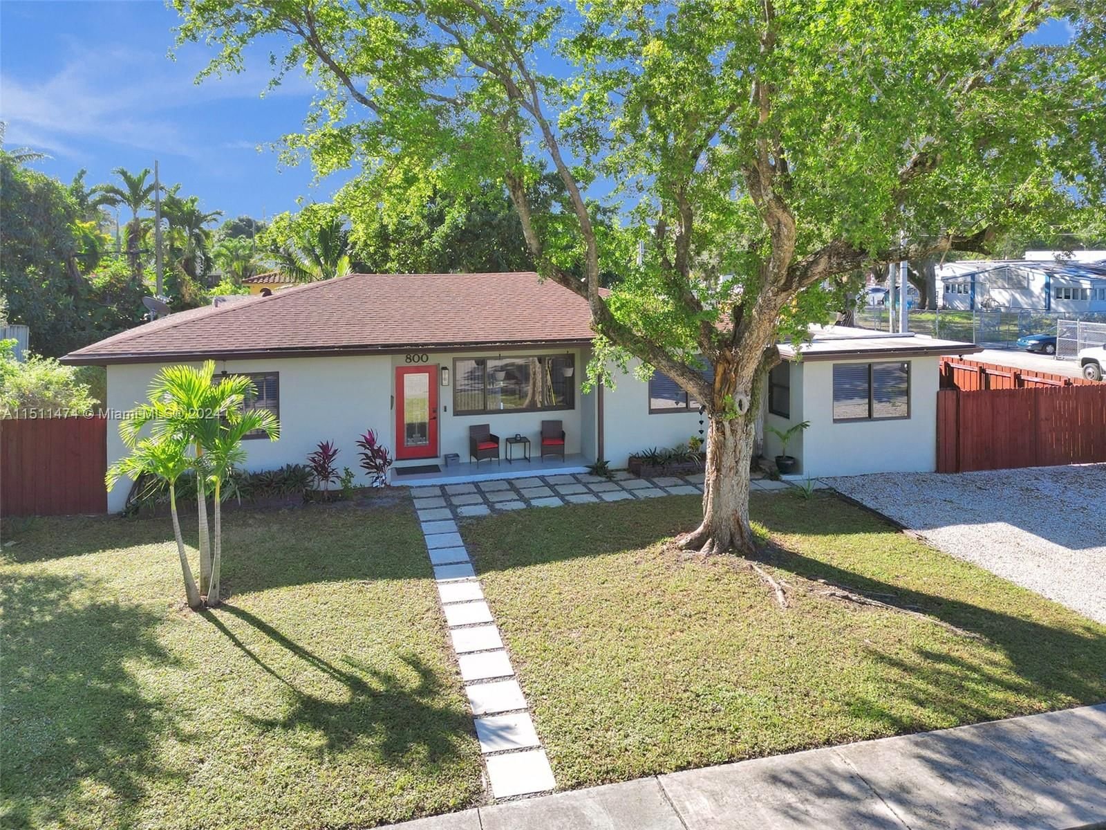 Real estate property located at 800 157th Ter, Miami-Dade County, MORRIS ADDN, North Miami Beach, FL