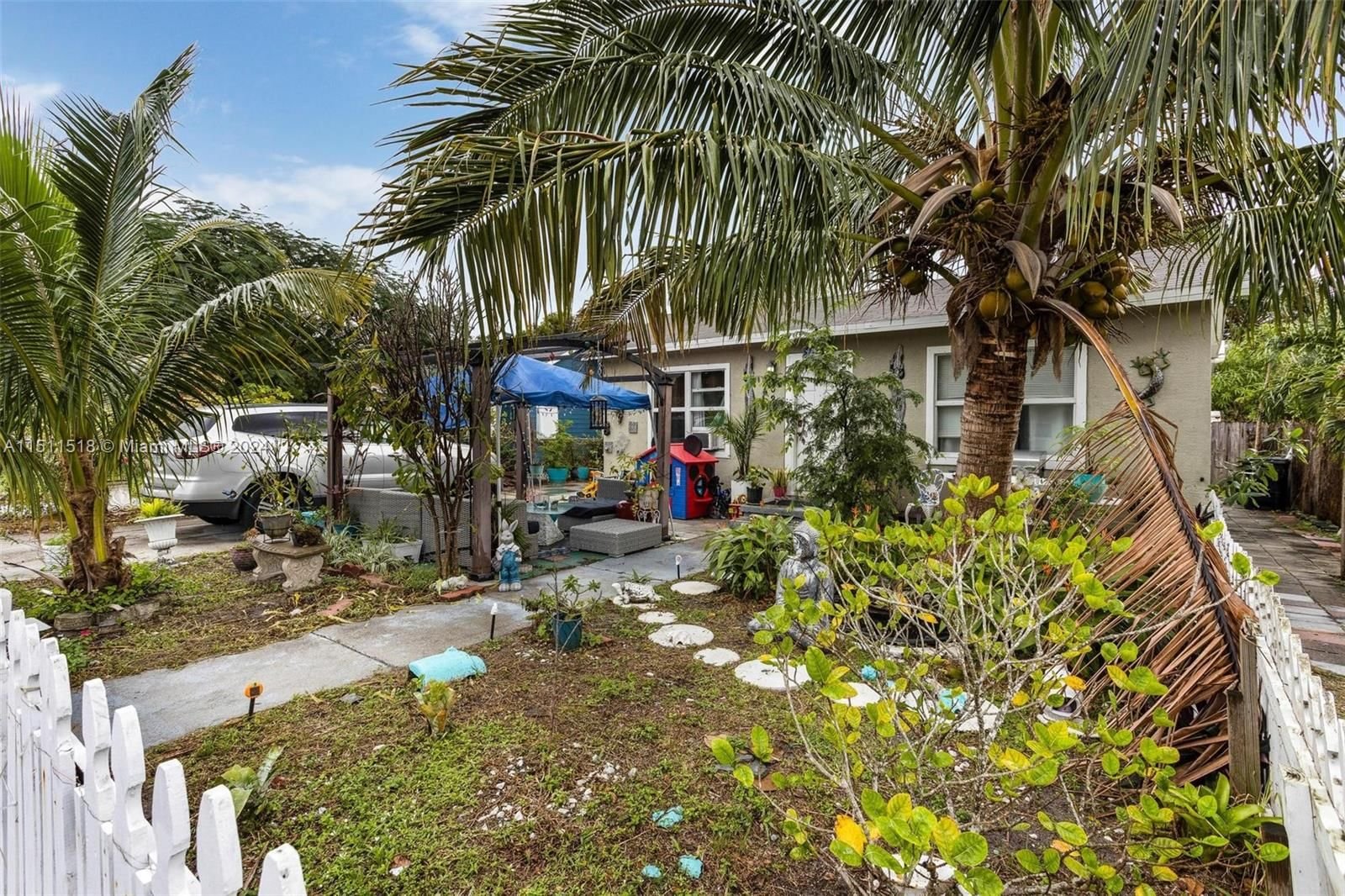 Real estate property located at 626 Pine St, Palm Beach County, LAKEVIEW HEIGHTS ADD 1, Lake Worth, FL