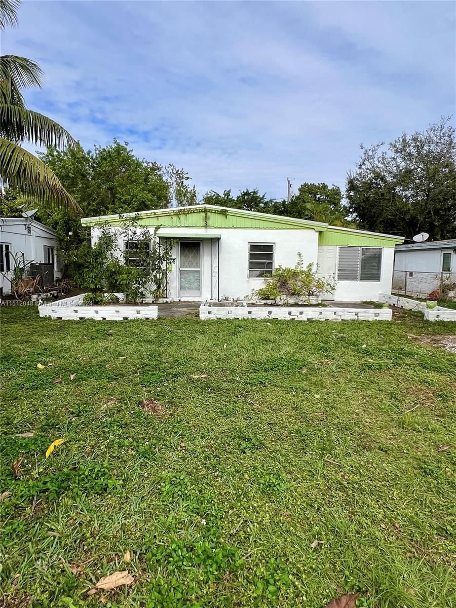 Real estate property located at 1745 182nd St, Miami-Dade County, FULFORD BY SEA SEC L, North Miami Beach, FL