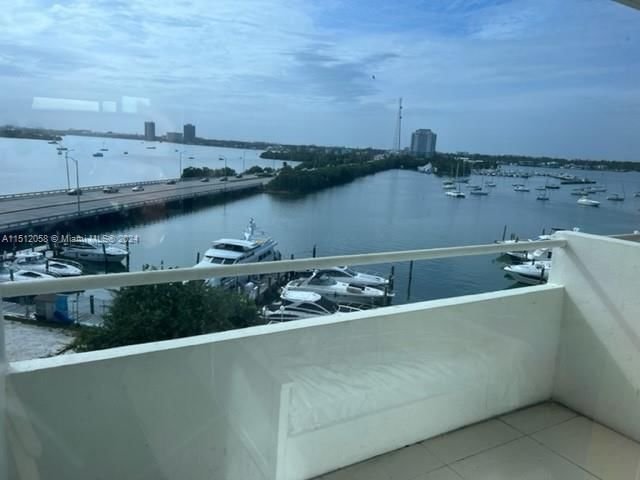 Real estate property located at 7904 West Dr #608, Miami-Dade County, BAYSHORE YACHT & TENNIS C, North Bay Village, FL