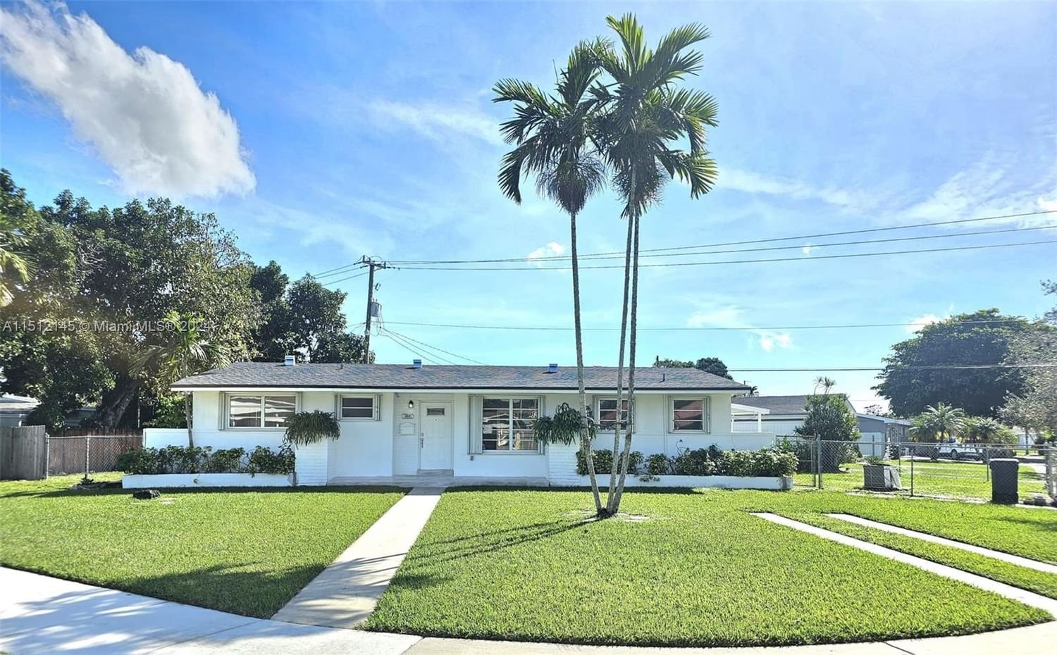 Real estate property located at 18601 97th Ct, Miami-Dade County, BEL-AIRE SEC 1, Cutler Bay, FL