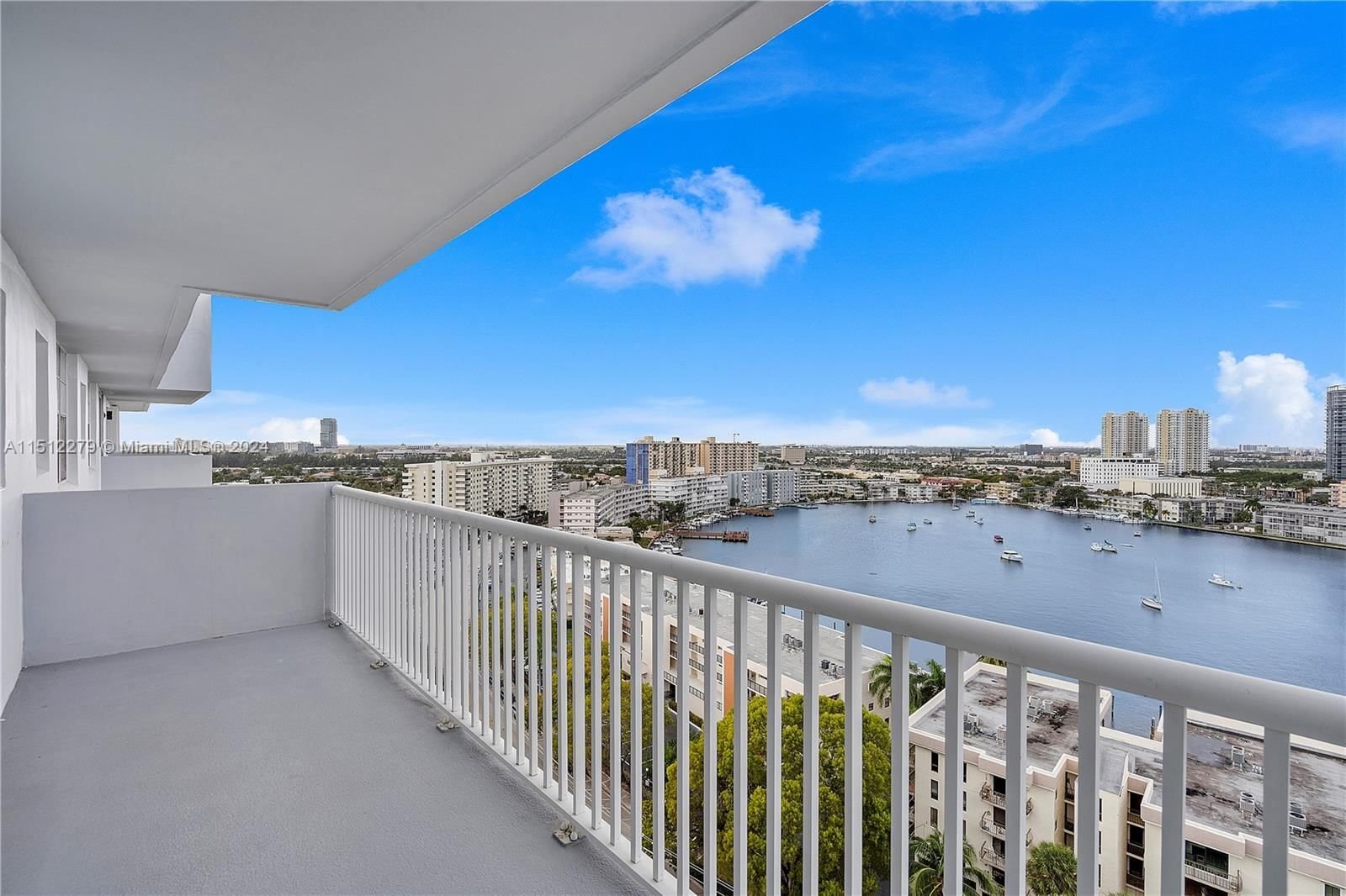 Real estate property located at 137 Golden Isles Dr #1609, Broward County, GOLDEN SURF TOWERS CONDO, Hallandale Beach, FL