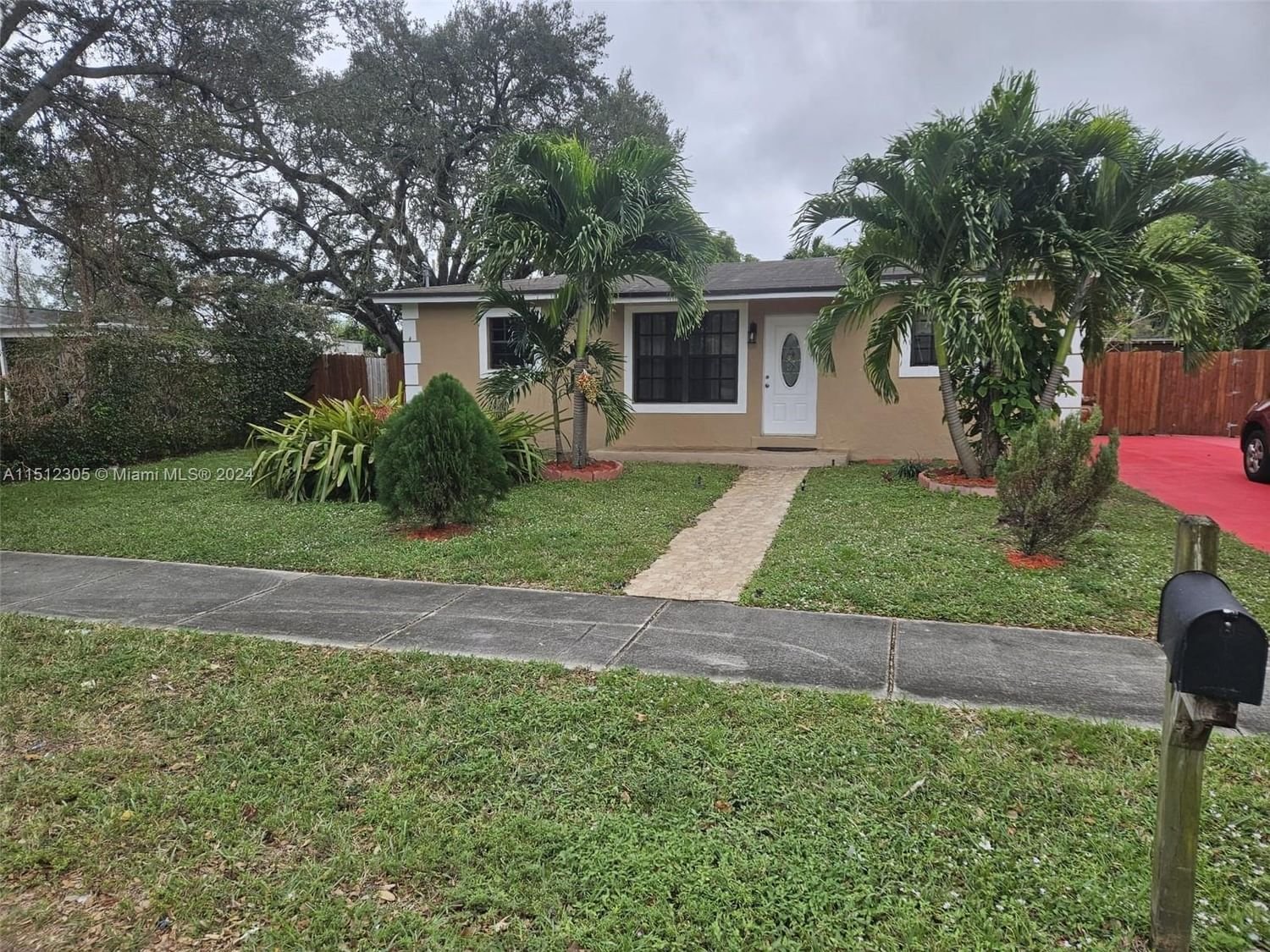 Real estate property located at 4020 32nd St, Broward County, LAKE FOREST SEC 4, West Park, FL