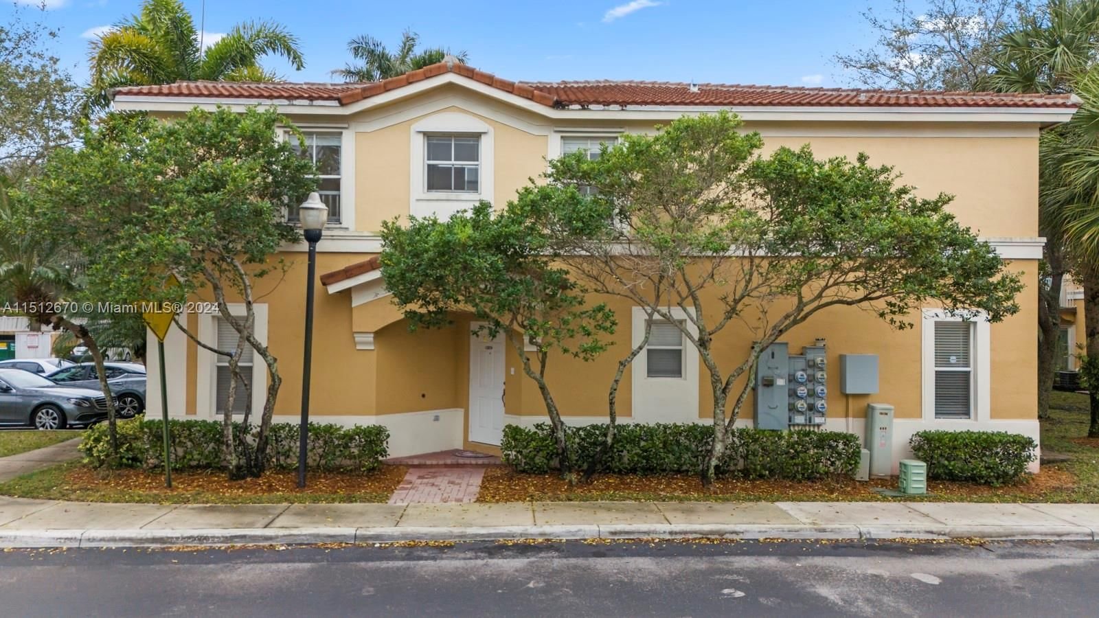 Real estate property located at 12874 31st Ct #12874, Broward County, MELROSE POINT, Miramar, FL