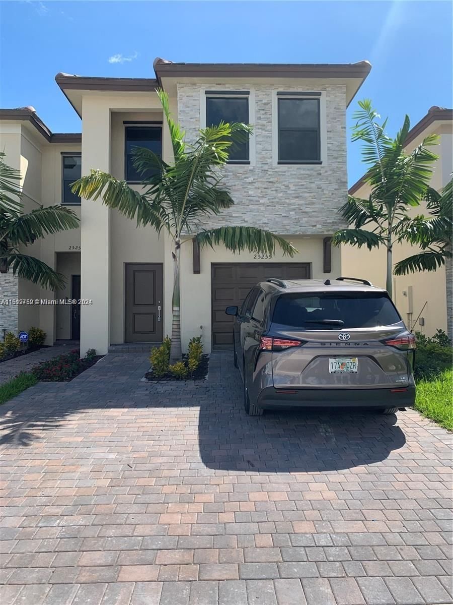 Real estate property located at 25255 107th Ct, Miami-Dade County, ALLAPATTAH GDNS, Homestead, FL