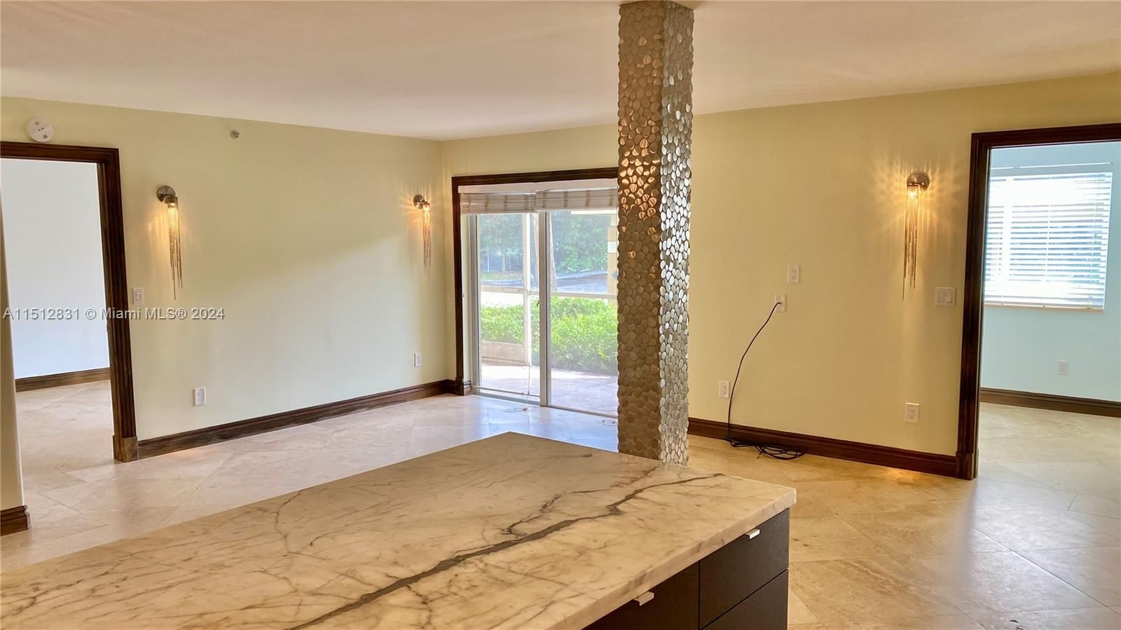 Real estate property located at 470 Park Rd #7-107, Broward, Pinehurst Club Condo, Hollywood, FL