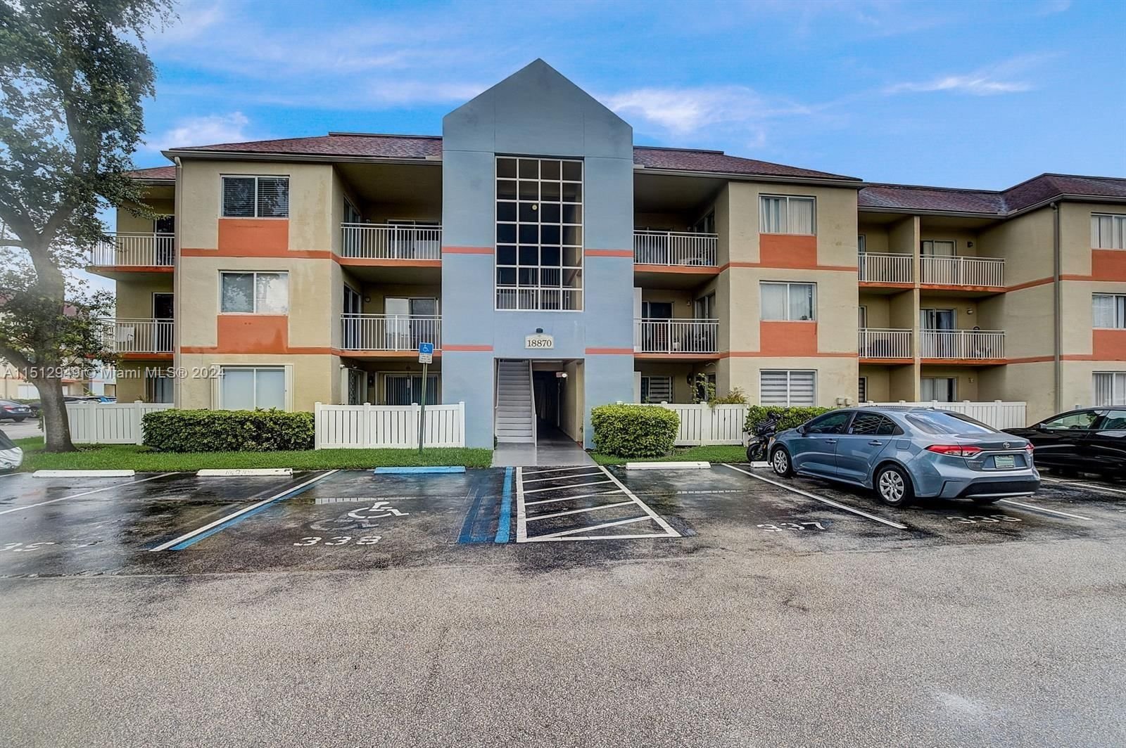 Real estate property located at 18870 57th Ave #201, Miami-Dade County, VILLA RUSTICA I CONDO, Hialeah, FL