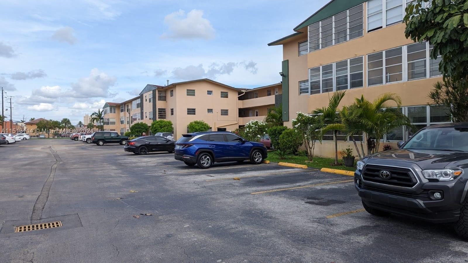 Real estate property located at 140 Royal Palm Rd #316, Miami-Dade County, PALM SPRINGS GARDENS BLDG, Hialeah Gardens, FL