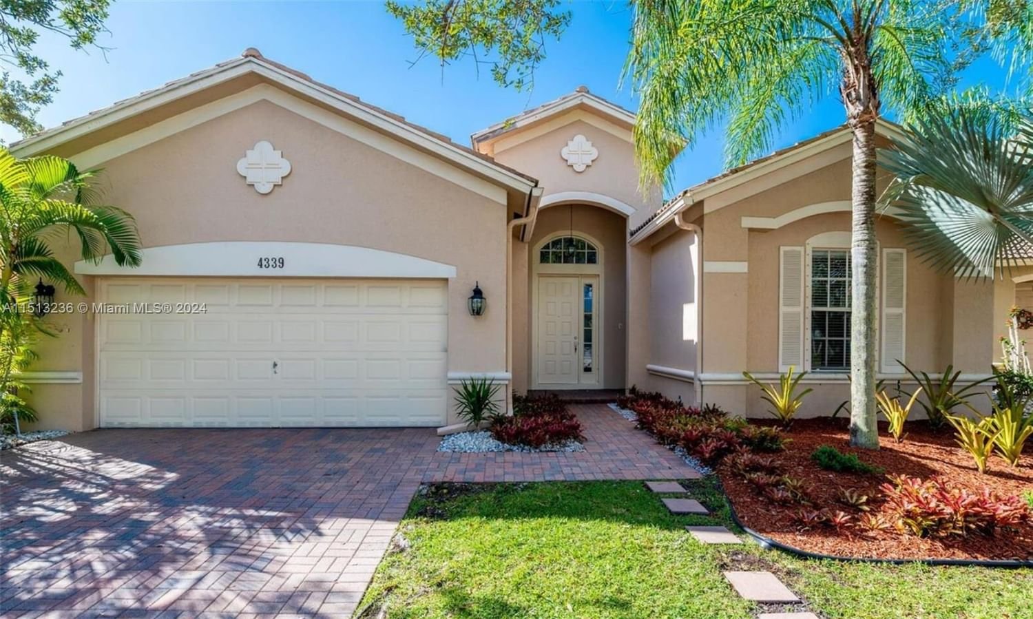 Real estate property located at 4339 Whitewater Ave, Broward County, ISLES AT WESTON, Weston, FL