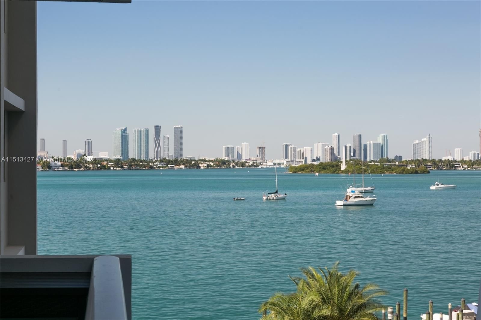 Real estate property located at 1200 West Avenue #323, Miami-Dade County, MIRADOR 1200 CONDO, Miami Beach, FL