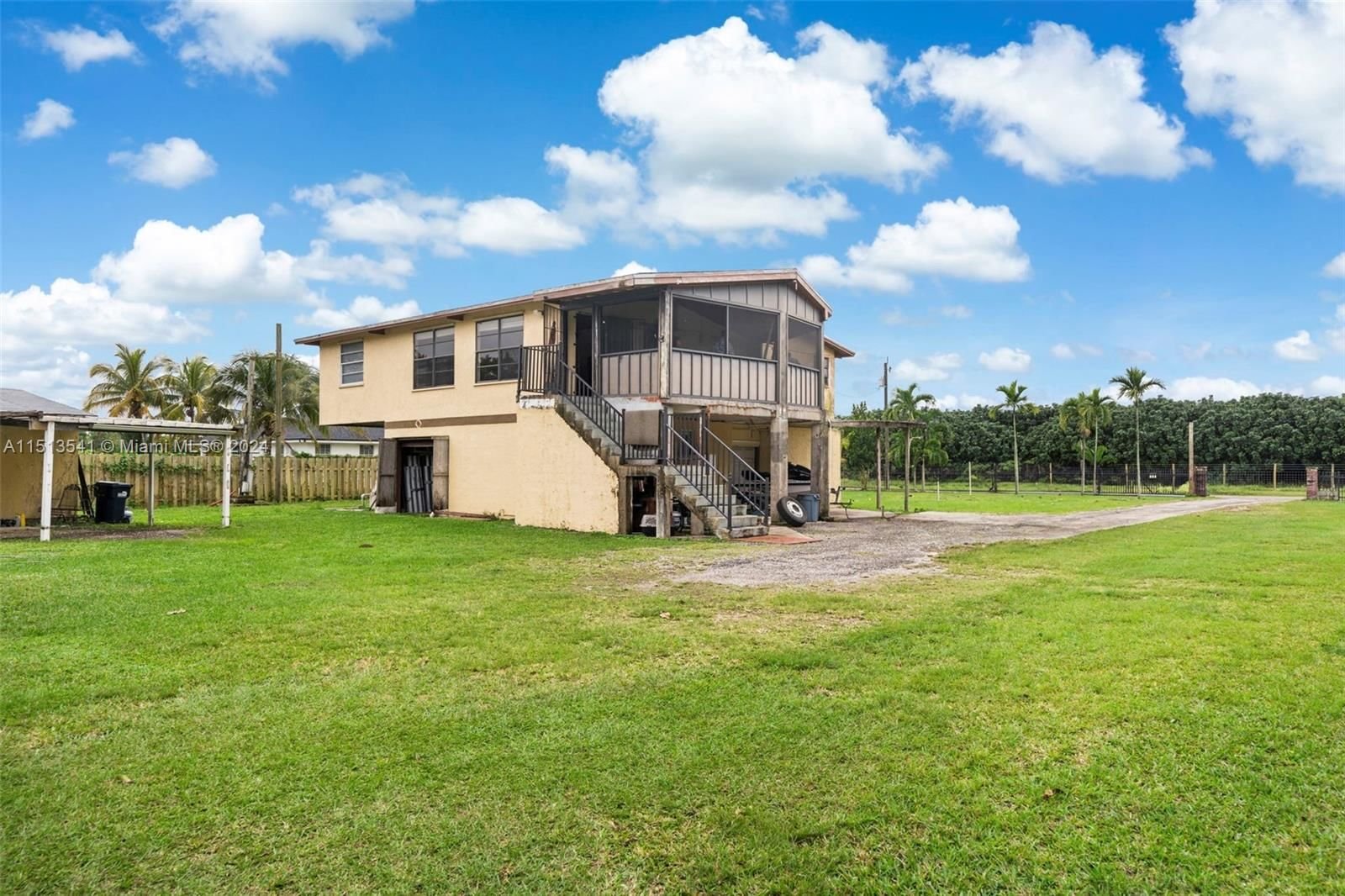Real estate property located at 38925 209th Ave, Miami-Dade County, N/A, Homestead, FL