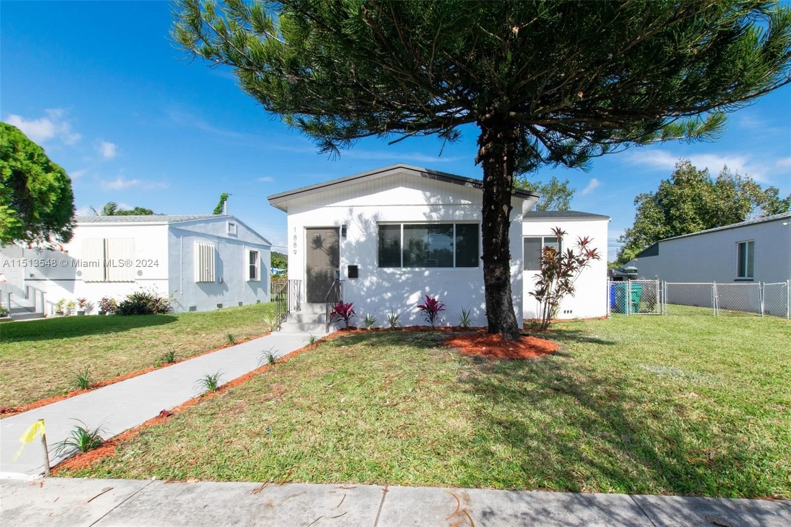 Real estate property located at 1889 56th St, Miami-Dade County, FLORAL PK 1ST AMD, Miami, FL