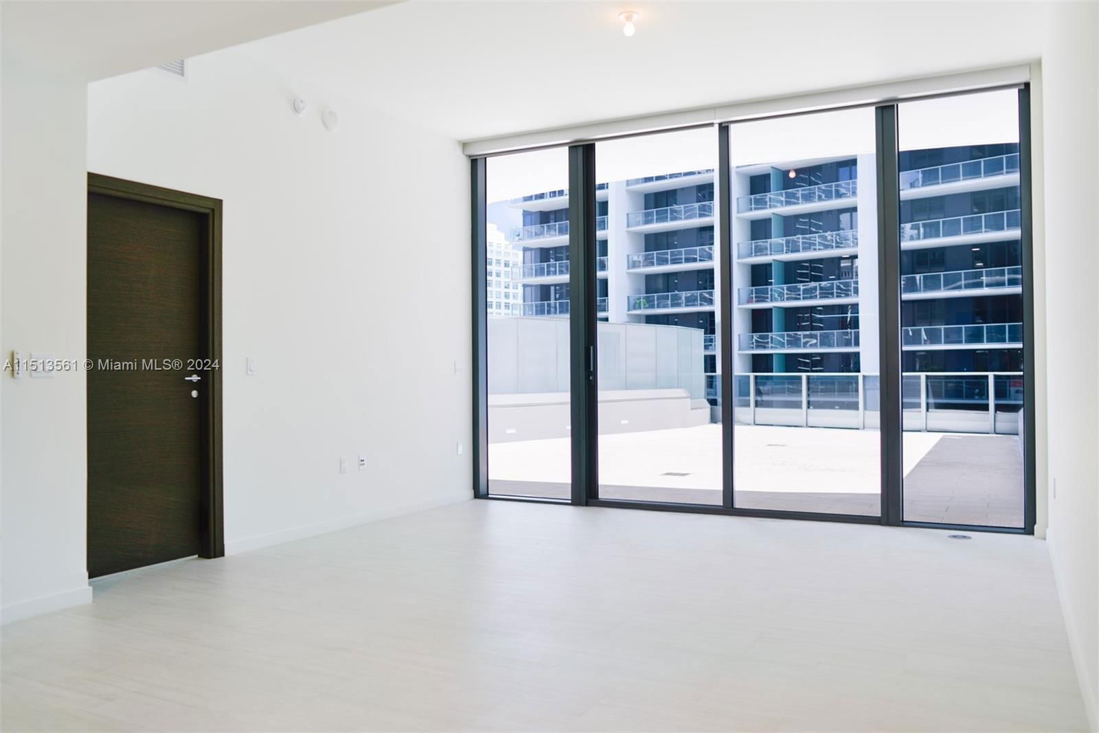 Real estate property located at 1000 Brickell Plaza #1807, Miami-Dade, Brickell Flatiron, Miami, FL