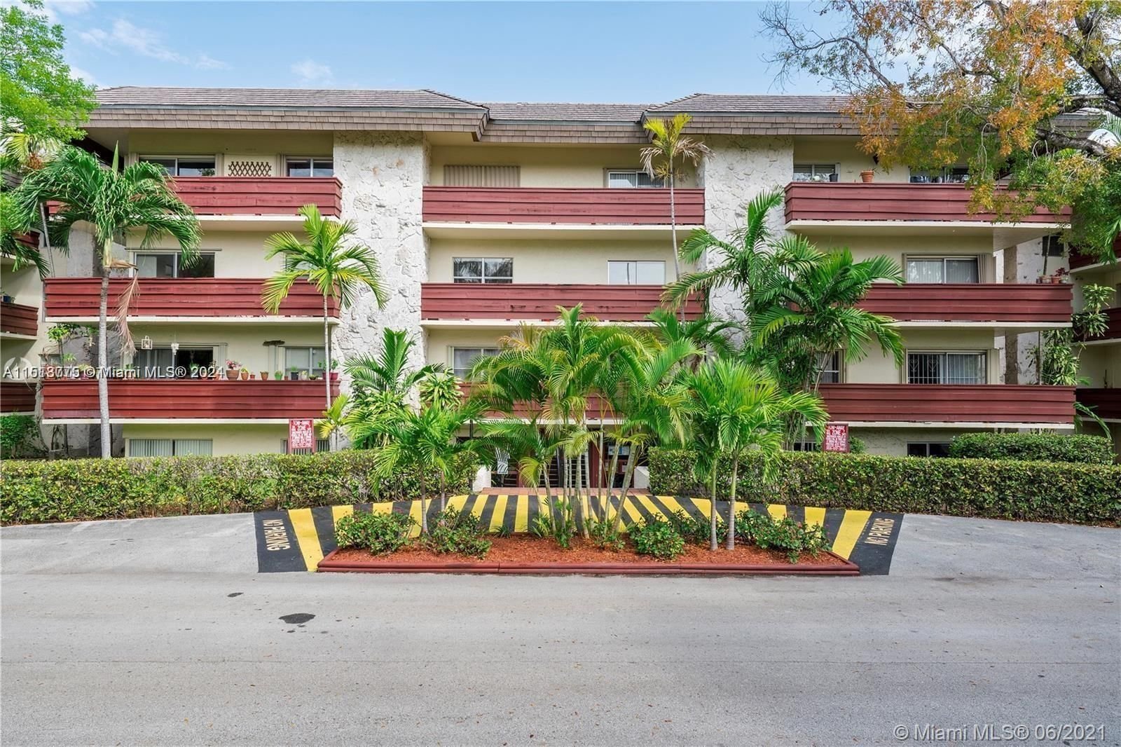 Real estate property located at 1205 Mariposa Ave #423, Miami-Dade County, VILLA CAPRI CONDO, Coral Gables, FL