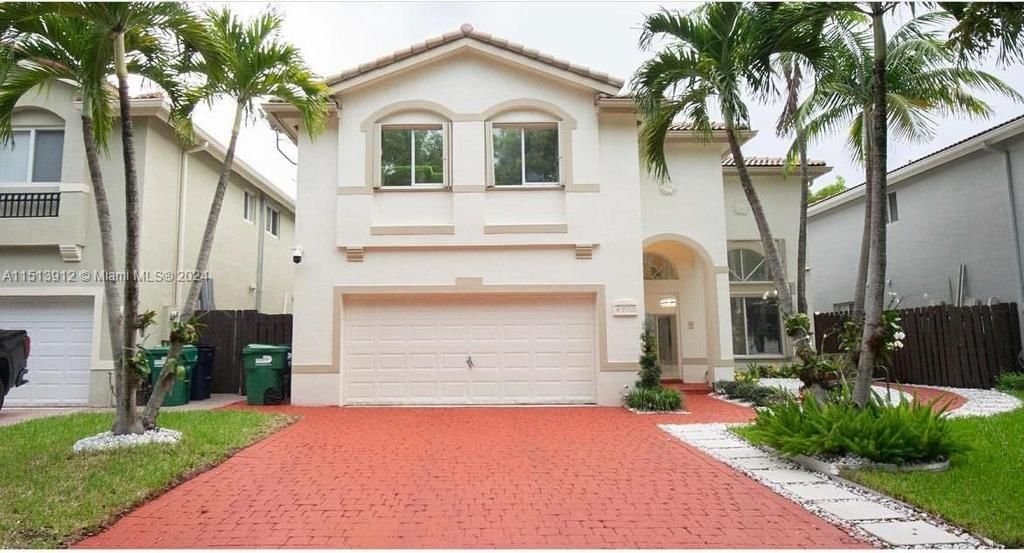 Real estate property located at 4700 111th Ct, Miami-Dade County, DORAL MEADOWS 1ST ADDN, Doral, FL